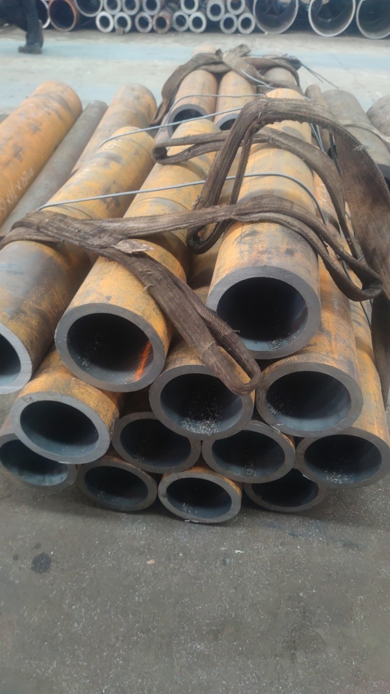 乡宁乡宁乡宁15CrMoG无缝钢管切割